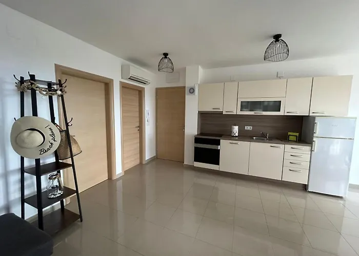 Morena Apartament *